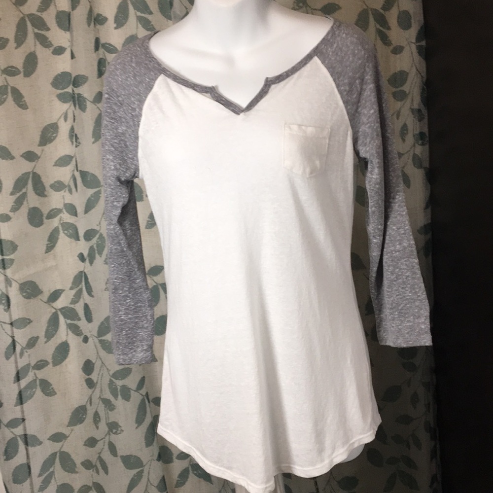 💟NO BOUNDARIES T- shirt💟